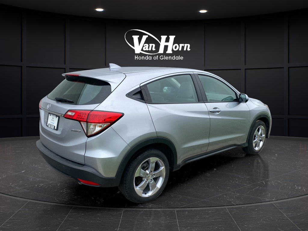 Used 2022 Silver Honda LX image 7