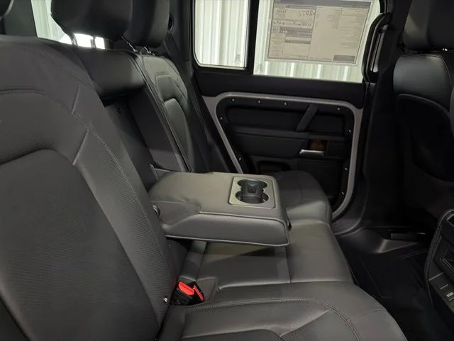 New 2026 Borasco Gray Metallic Land Rover X-Dynamic SE image 20