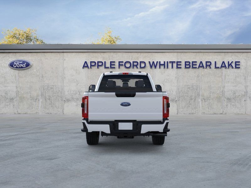 New 2026 Gray Ford XL image 5