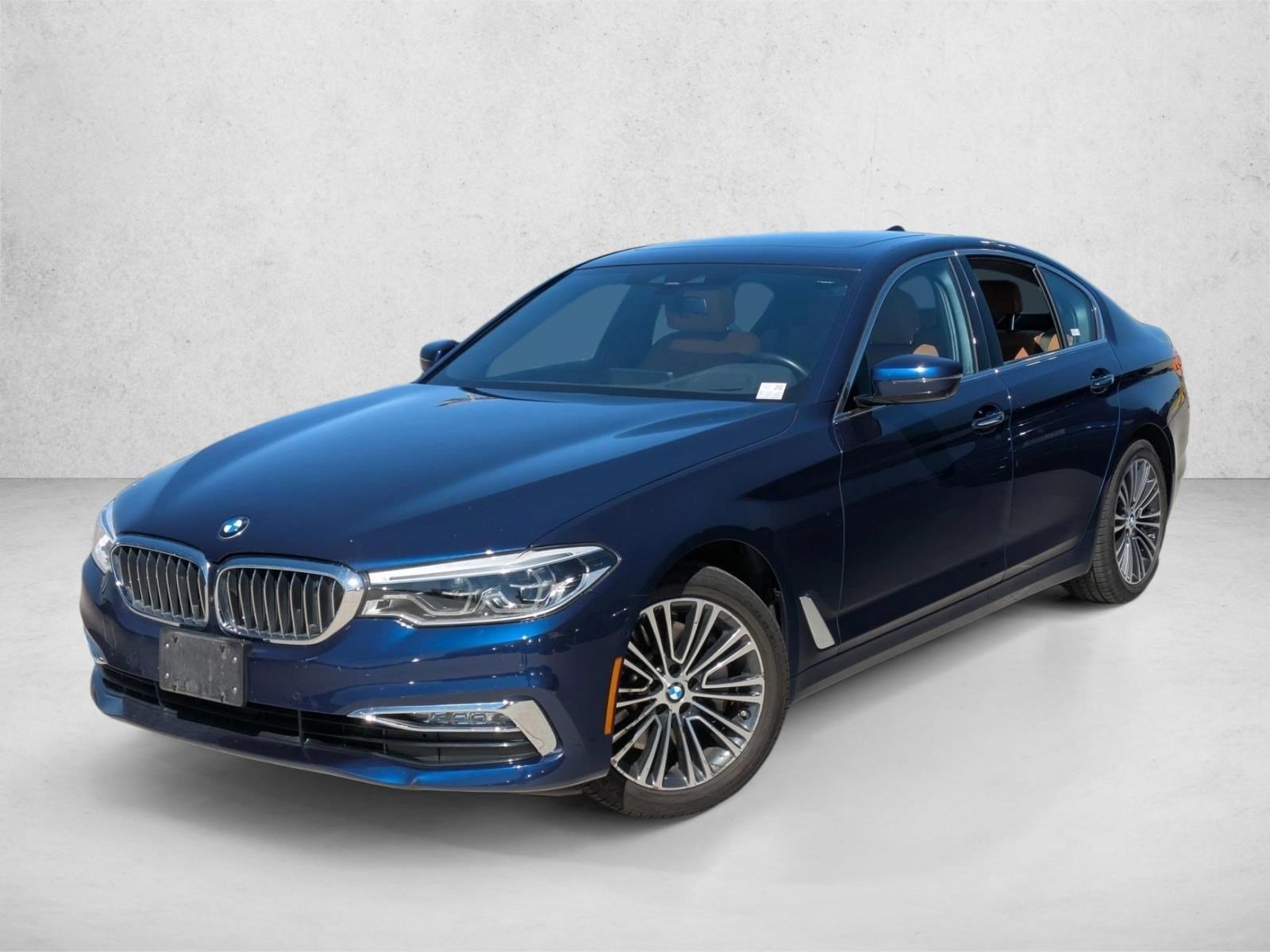 Used 2017 Mediterranean Blue Metallic BMW 540i xDrive image 1