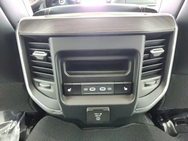 New 2026 Diamond Black Crystal Pearl-Coat Exterior Paint RAM Laramie image 44