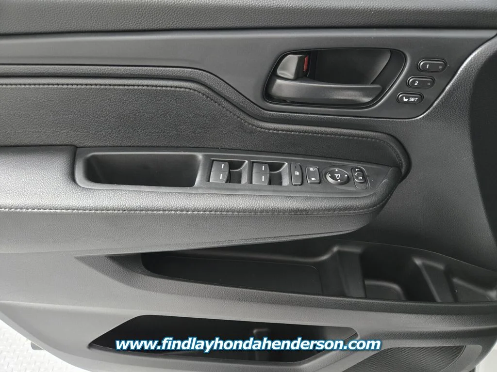 2026 Honda Odyssey EX-L - Photo 25