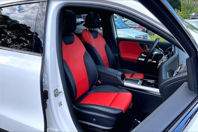 Certified Used 2024 White Mercedes-Benz GLA 250 image 7
