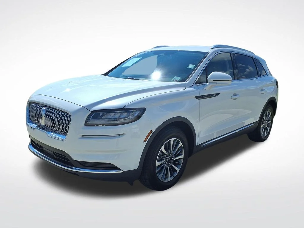 Used 2022 White Lincoln Standard image 3