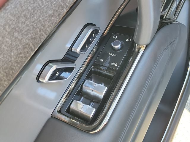 Used 2024 Blue Land Rover Dynamic SE image 21