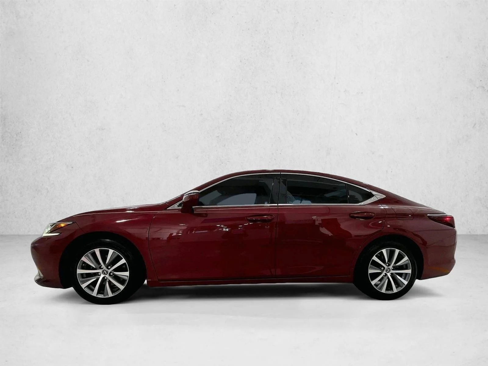 Used 2020 Matador Red Mica Lexus ES 350 image 6