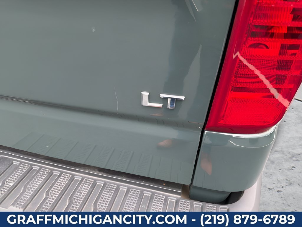 Used 2025 Cypress Gray Chevrolet LT image 33