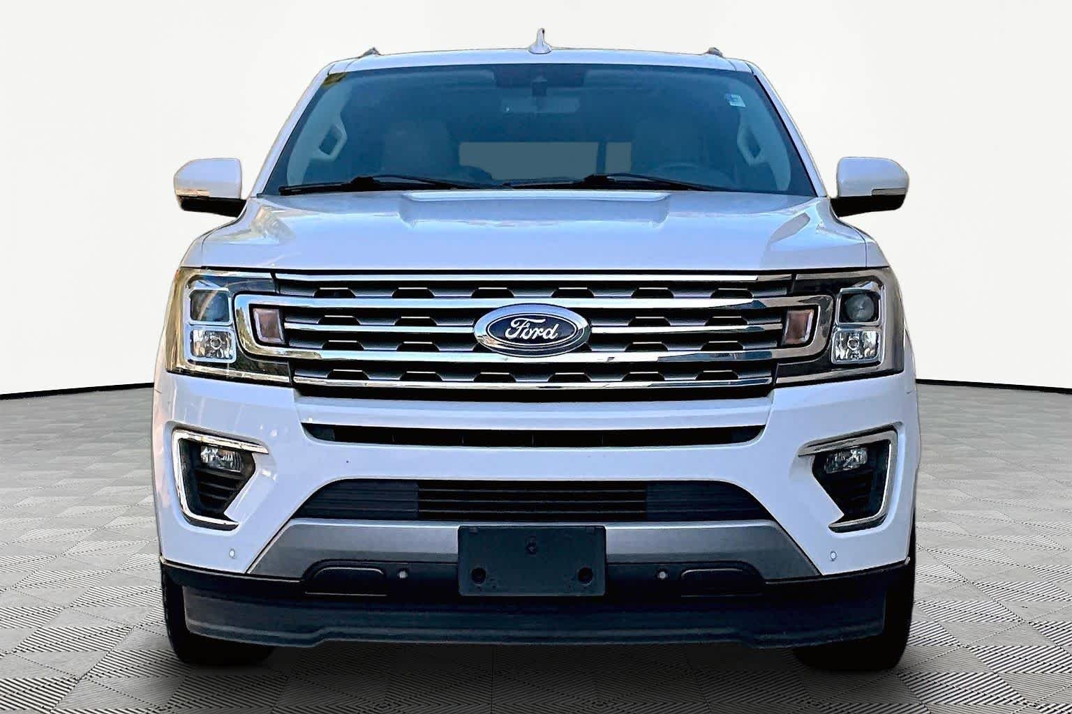 Used 2021 Star White Metallic Tri-Coat Ford Limited image 4