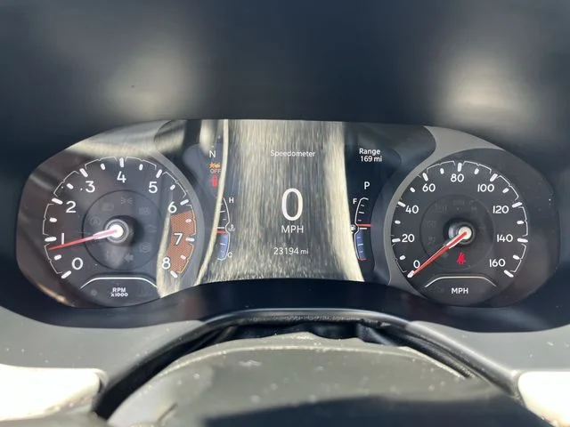 Used 2024 Silver Jeep Limited image 12
