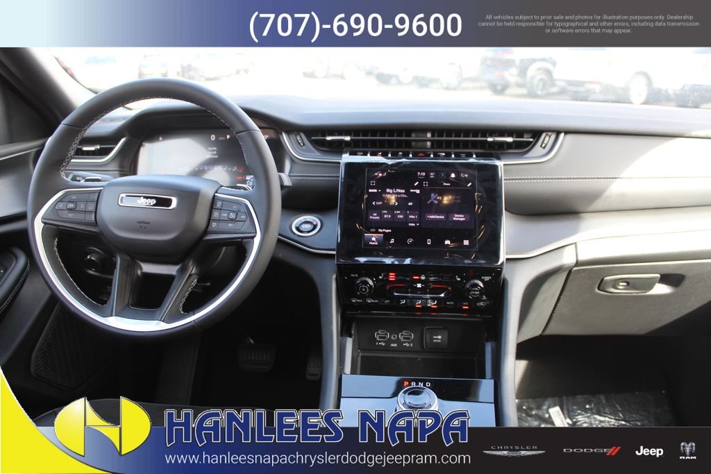 2025 Jeep Grand Cherokee Altitude - Photo 18