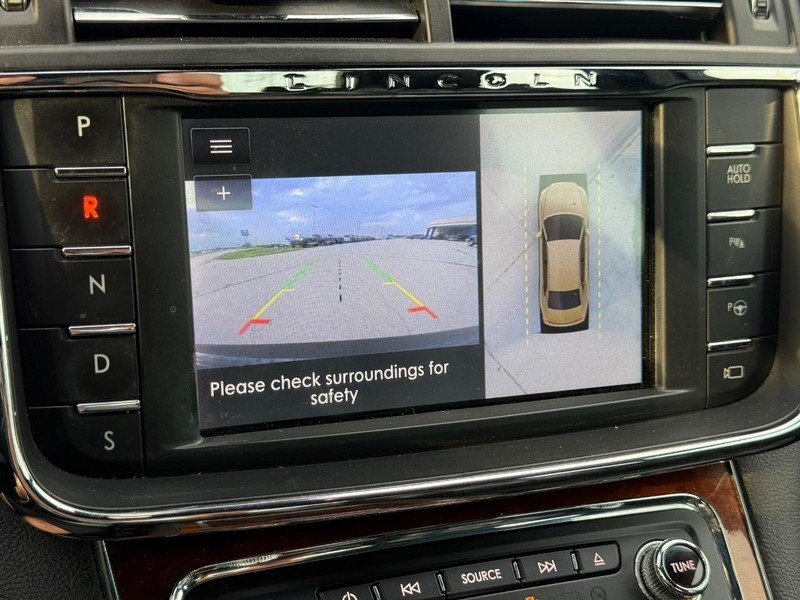 2020 Lincoln Continental Reserve - Photo 17