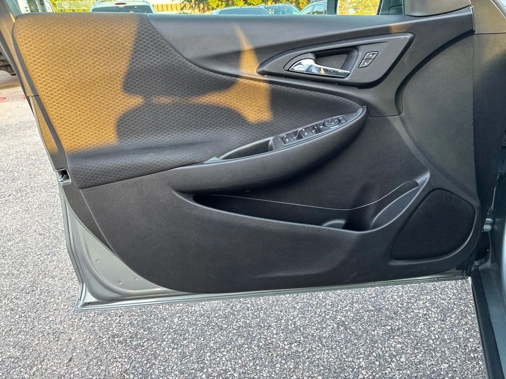Used 2024 Gray Chevrolet LT image 11
