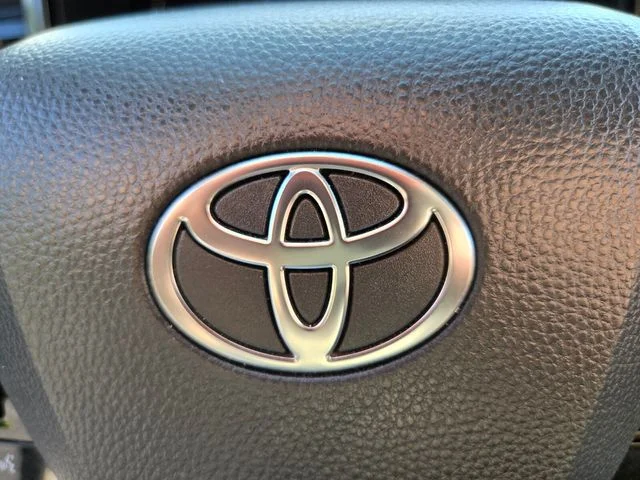 Used 2025  Toyota SE image 32