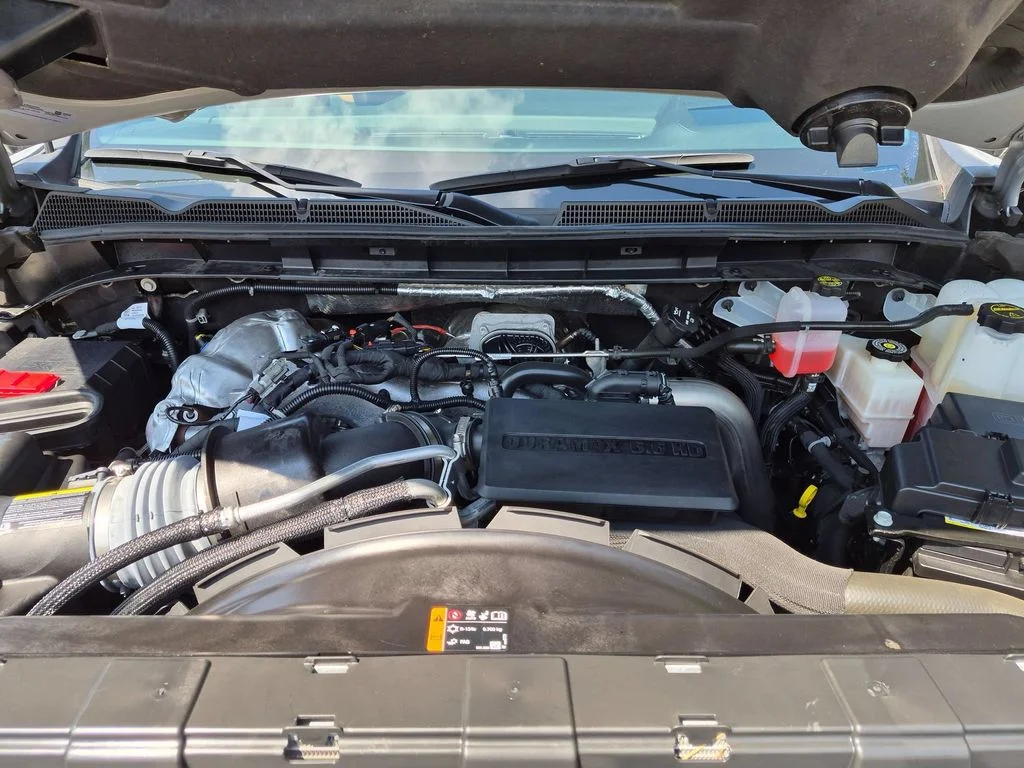 Used 2024 Gray GMC AT4 image 33