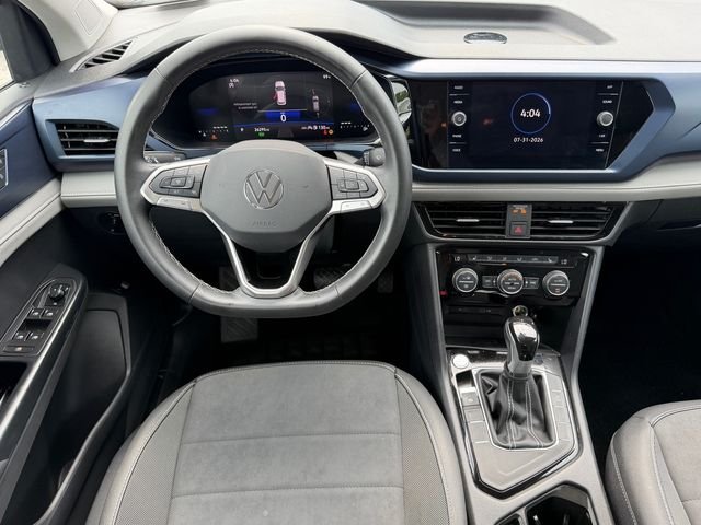 Used 2024 Gray Volkswagen 1.5T SE image 16