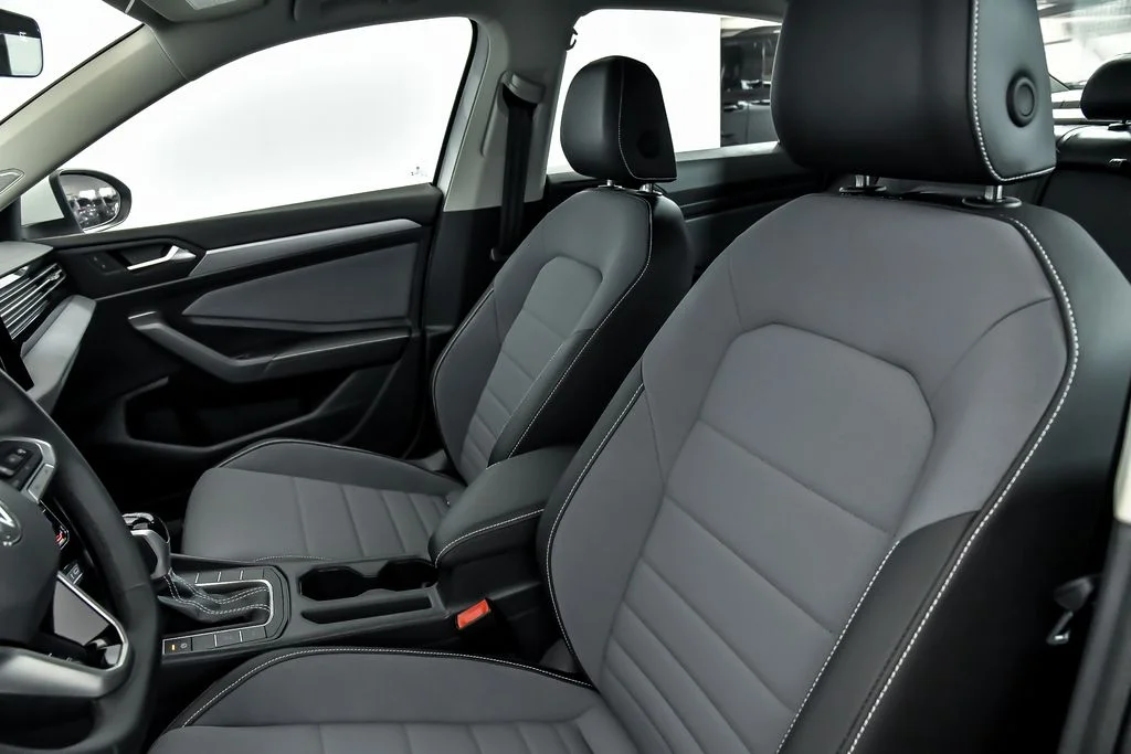 New 2026 Gray Volkswagen 1.5T SE image 7
