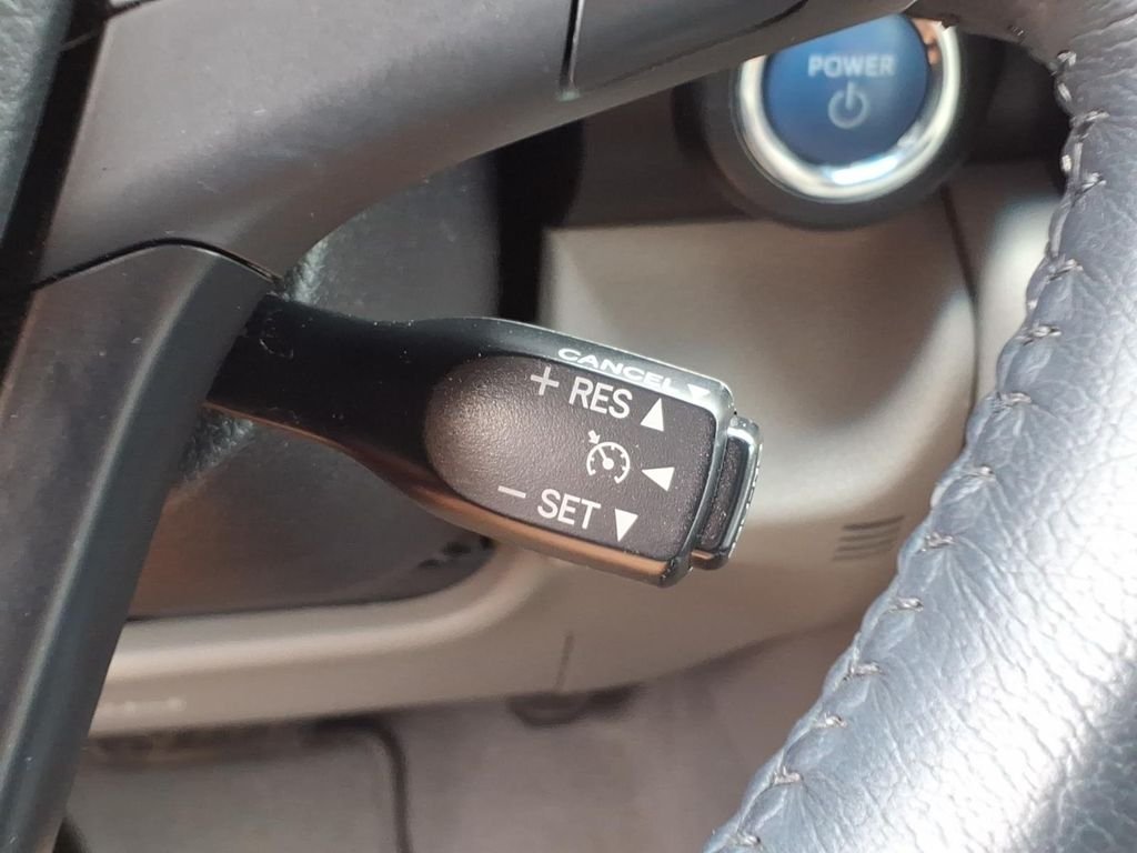 Used 2015 Blizzard Pearl Toyota XLE image 26