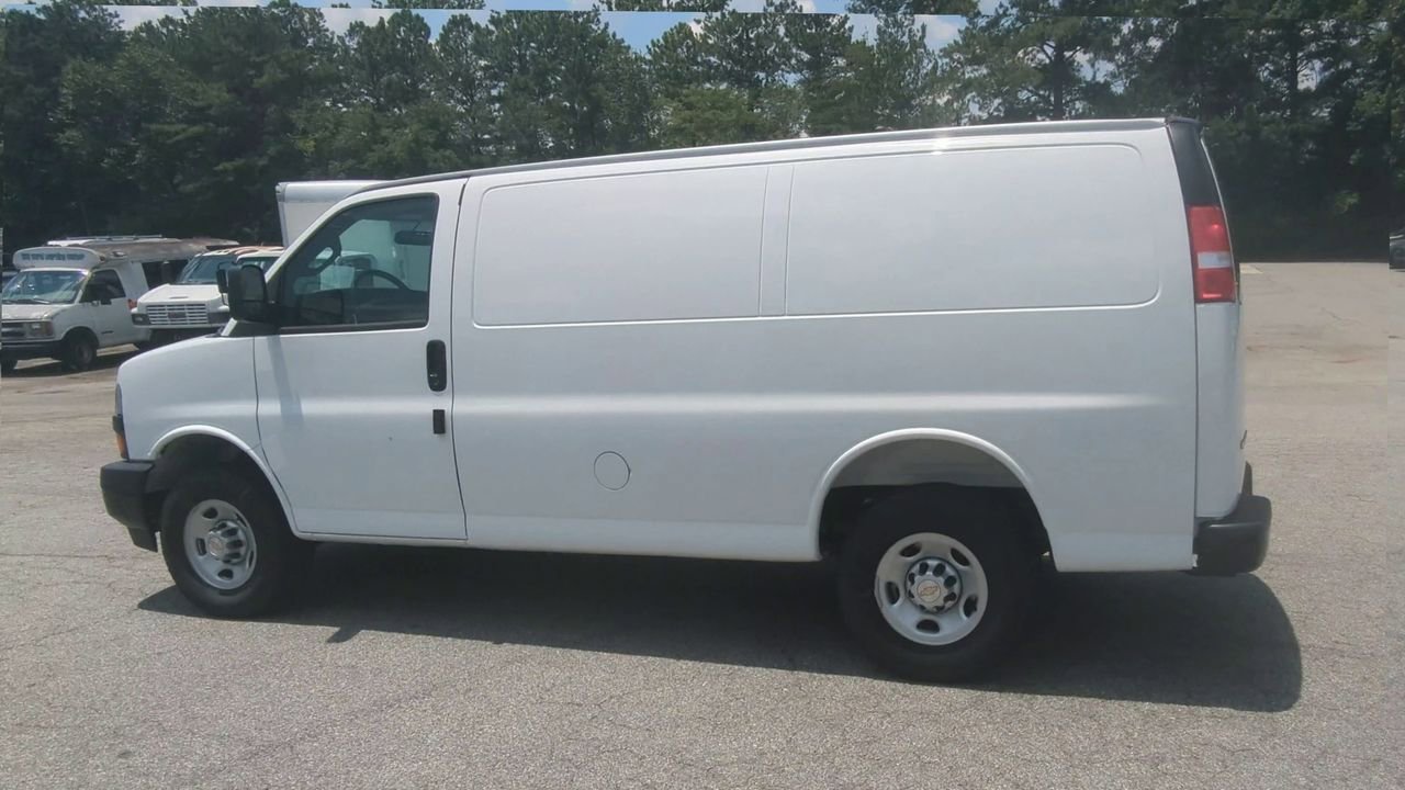 2025 Chevrolet Express Cargo Work Van - Photo 6