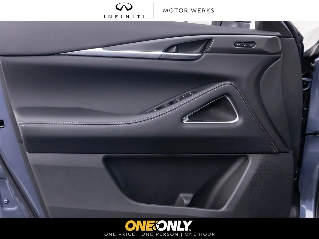 New 2027 MOONBOW BLUE INFINITI Luxe AWD image 12