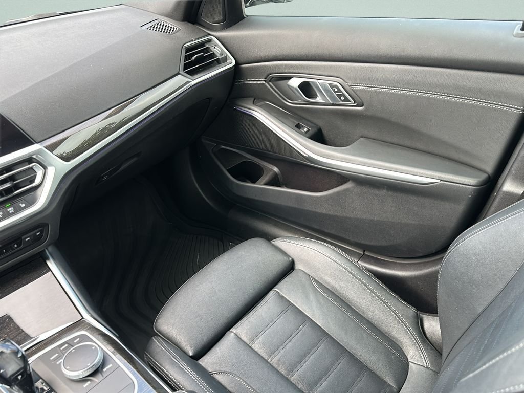 Used 2021 Gray BMW 330i xDrive image 14