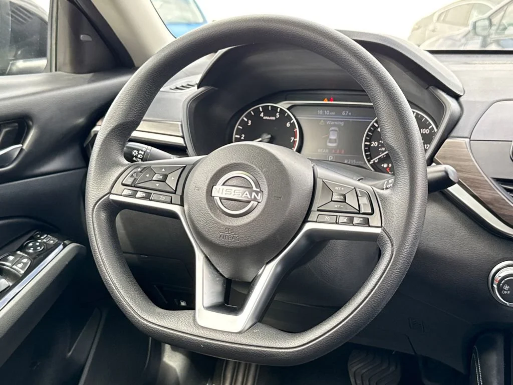 Used 2023 Black Nissan 2.5 SV image 20
