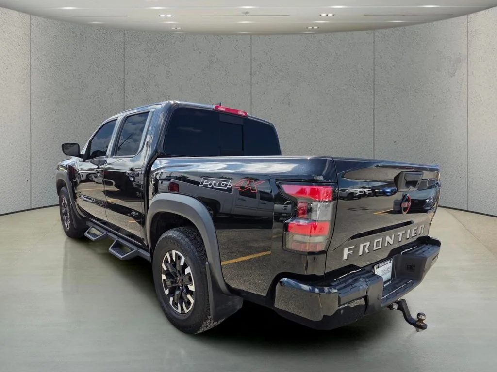 Used 2023 Black Nissan PRO-4X image 3