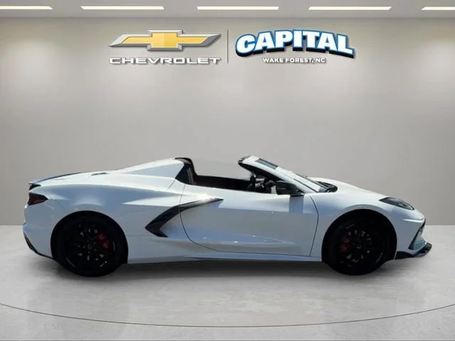 Used 2024 Arctic White Chevrolet 2LT image 7