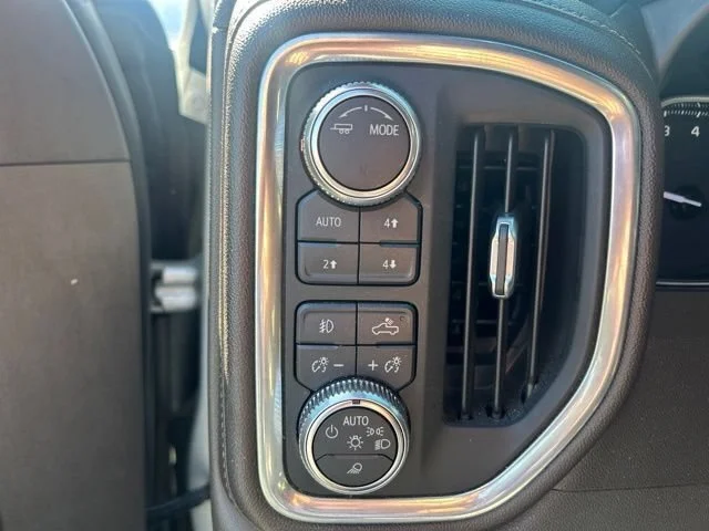 Used 2020 QUICKSILVER METALLIC GMC SLT image 15