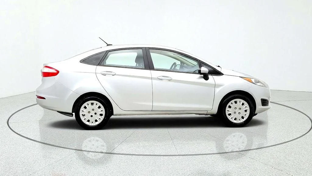 Used 2017 Ingot Silver Ford S Sedan w/ 5-Speed Manual Tranmission image 4