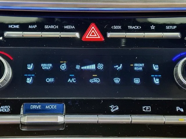 New 2027 White Hyundai Limited image 18