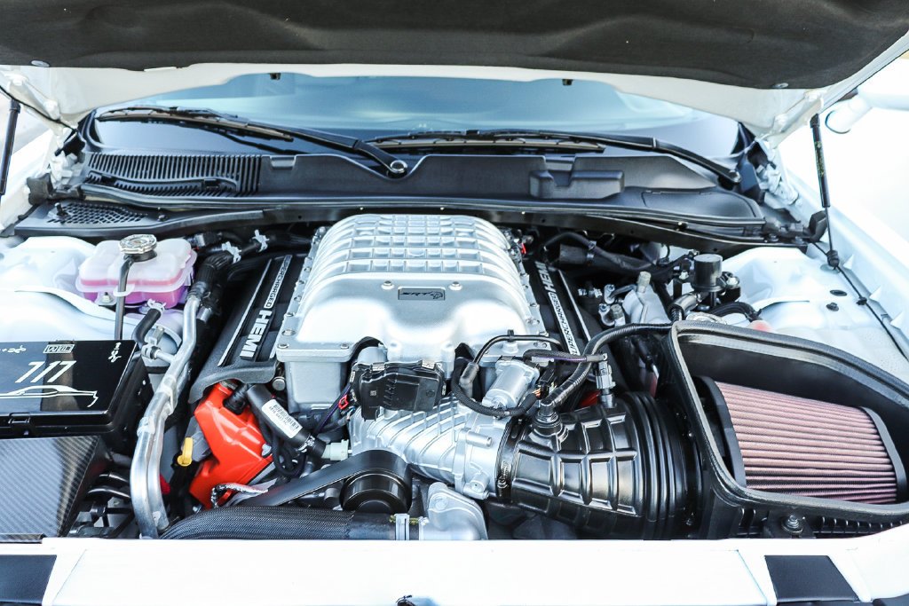 Used 2023 White Dodge SRT Hellcat Jailbreak image 29
