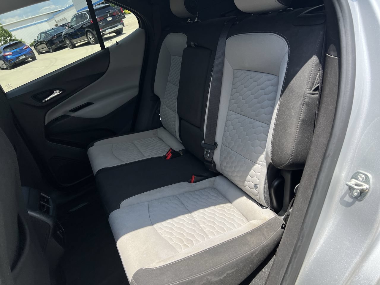 Used 2019 SILVER ICE METALLIC Chevrolet LT image 25
