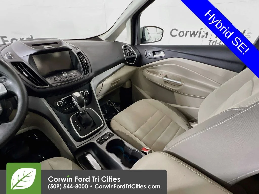 Used 2013 Oxford White Ford SE image 24