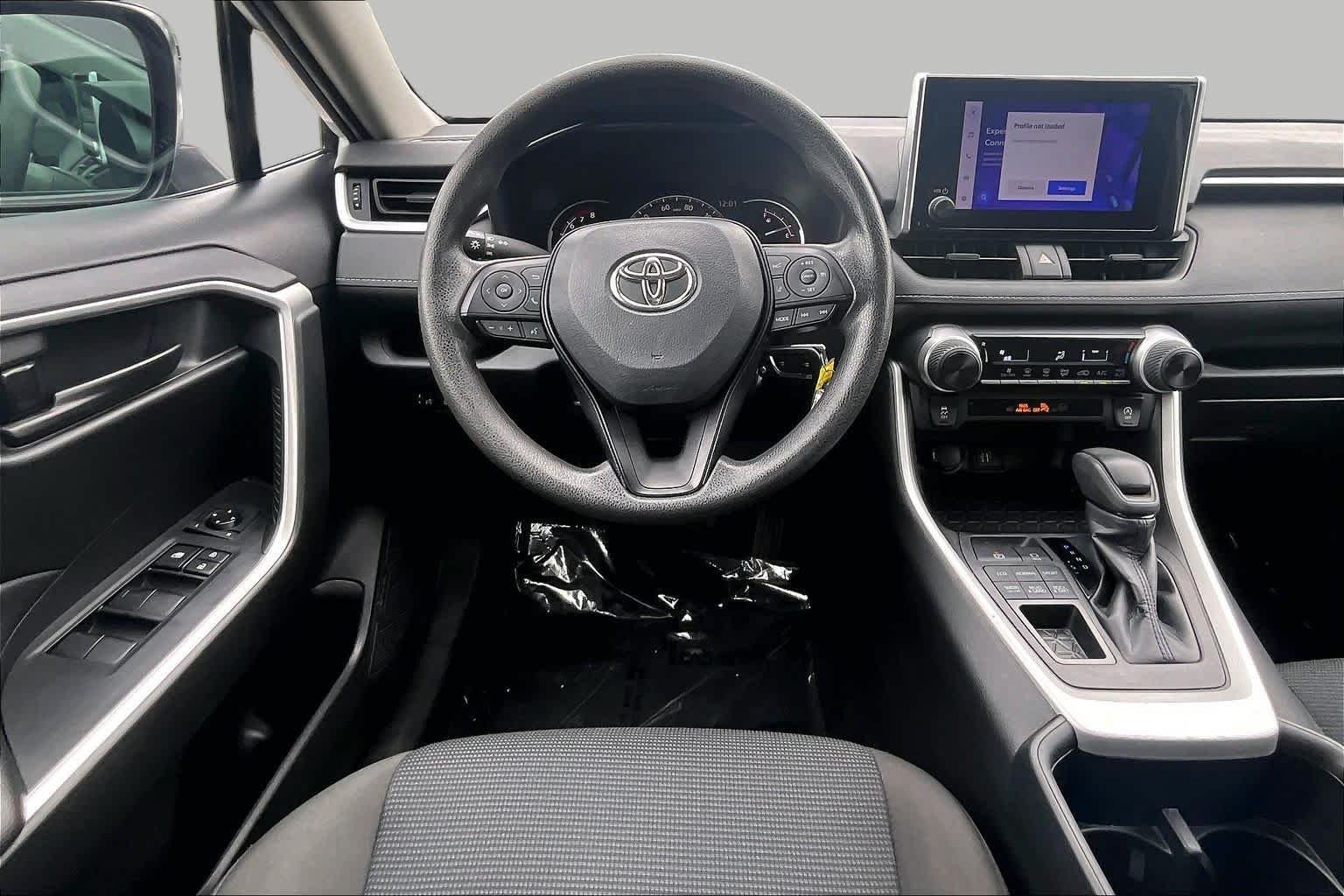 Used 2023 Ice Cap Toyota LE image 6