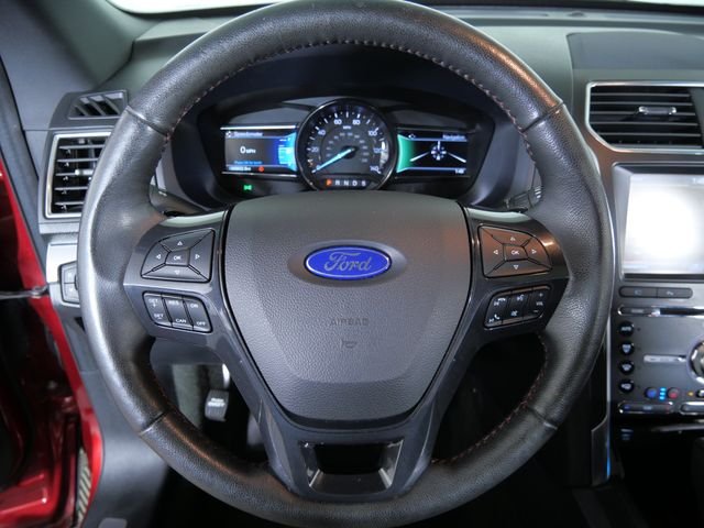 Used 2016 Red Ford Sport image 29