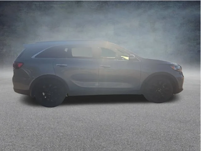 Used 2020 Silver Kia S image 17