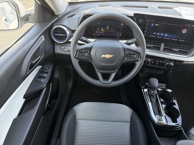 2026 Chevrolet Trax LT - Photo 13