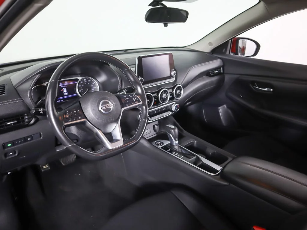 Used 2022 Scarlet Nissan SV image 24