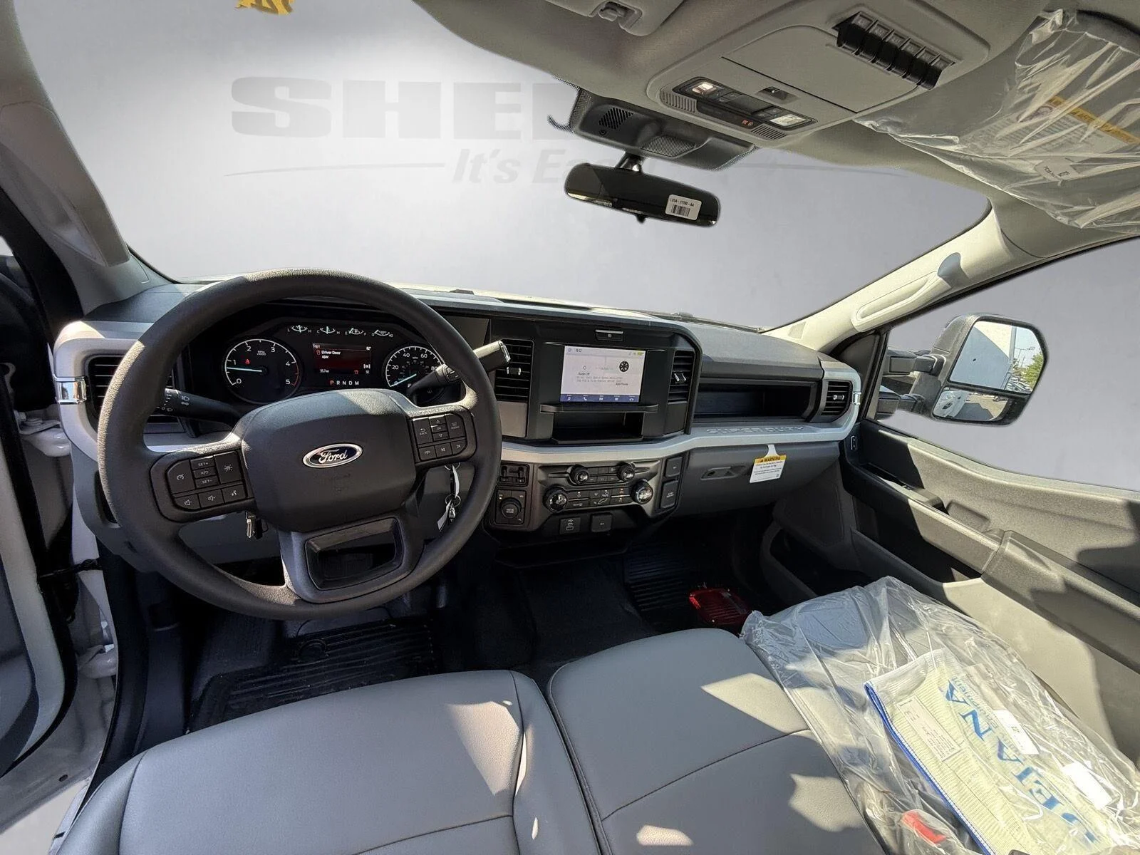 New 2026 Oxford White Ford XL image 3