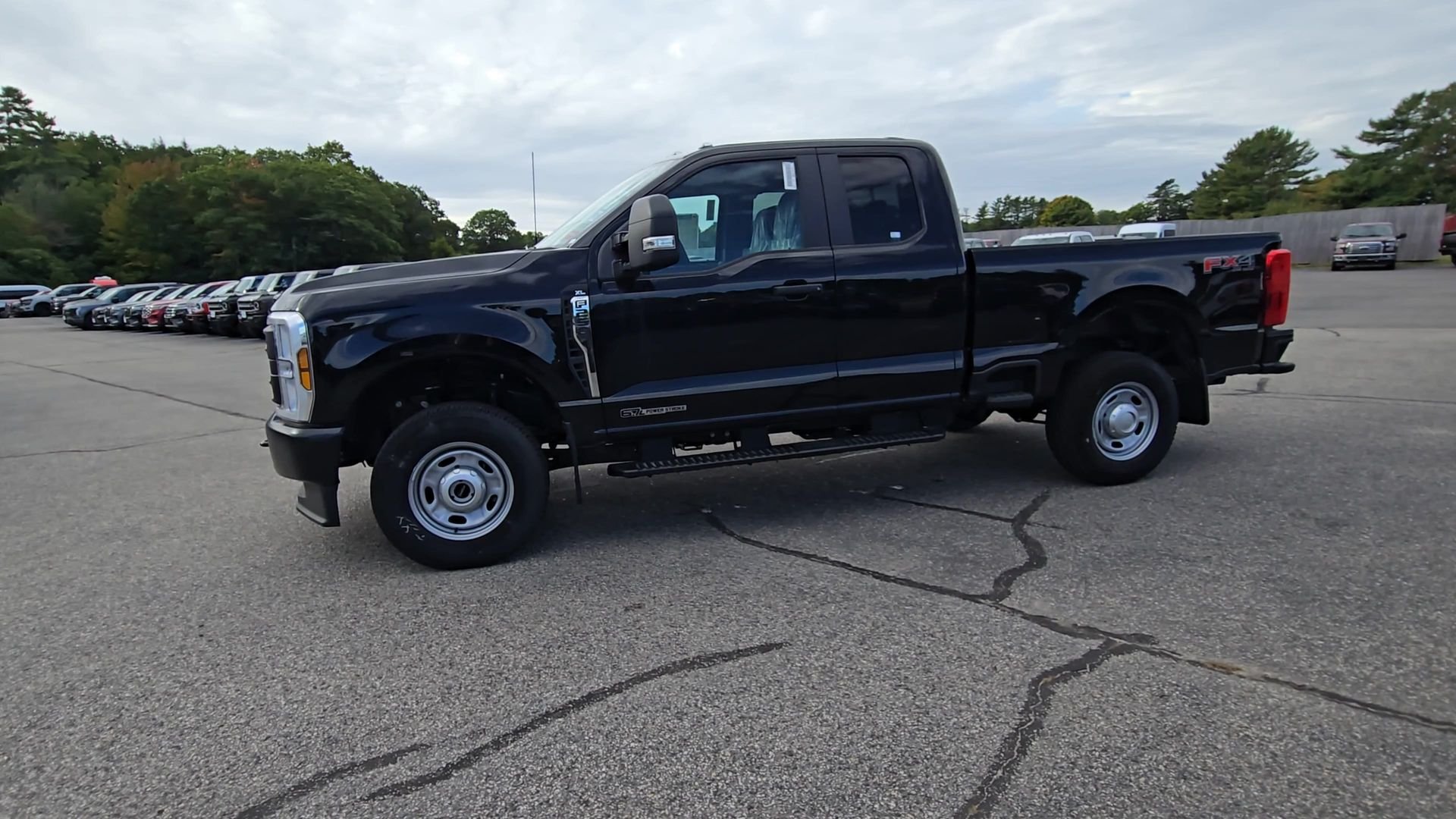 2026 Ford F-250 Super Duty XL - Photo 15