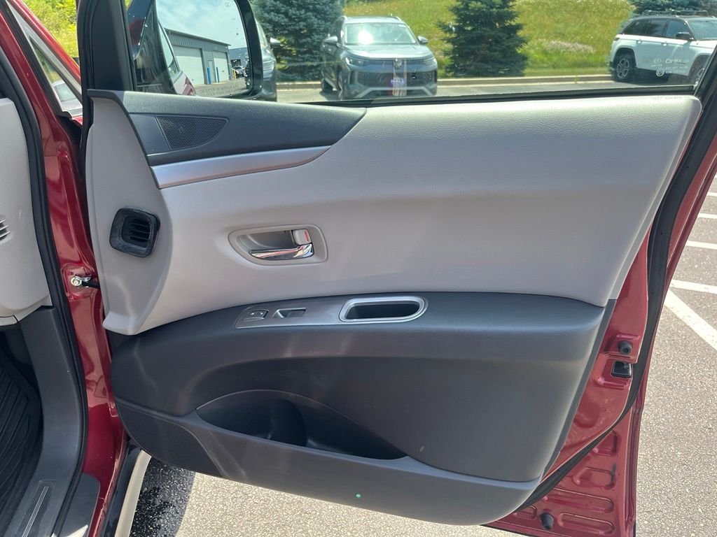 Used 2013 Red Subaru Limited image 11