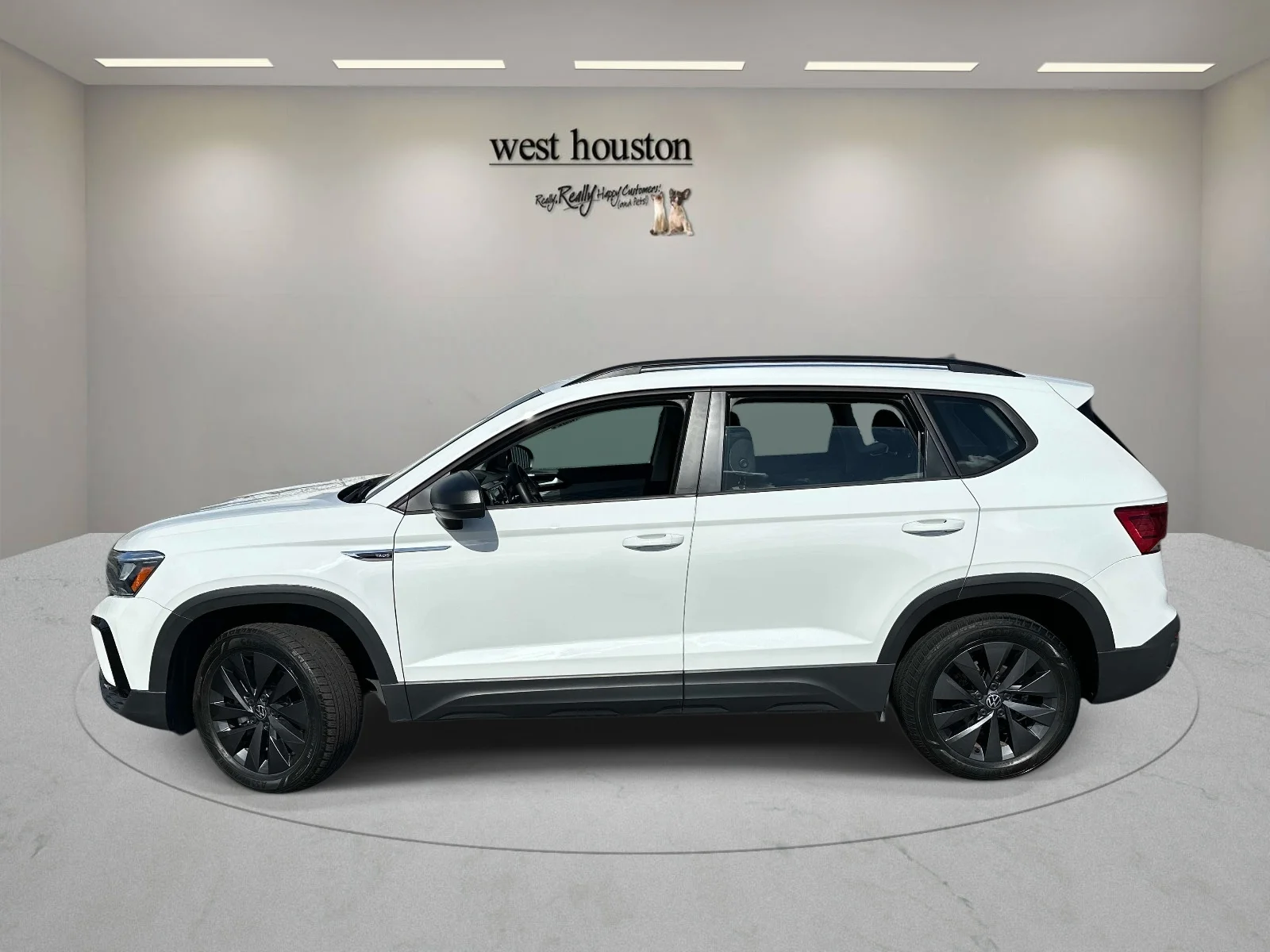 Used 2024 Pure White Volkswagen S FWD image 8