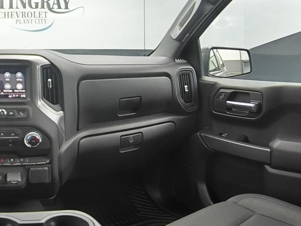 2025 Chevrolet Silverado 1500 Custom - Photo 15