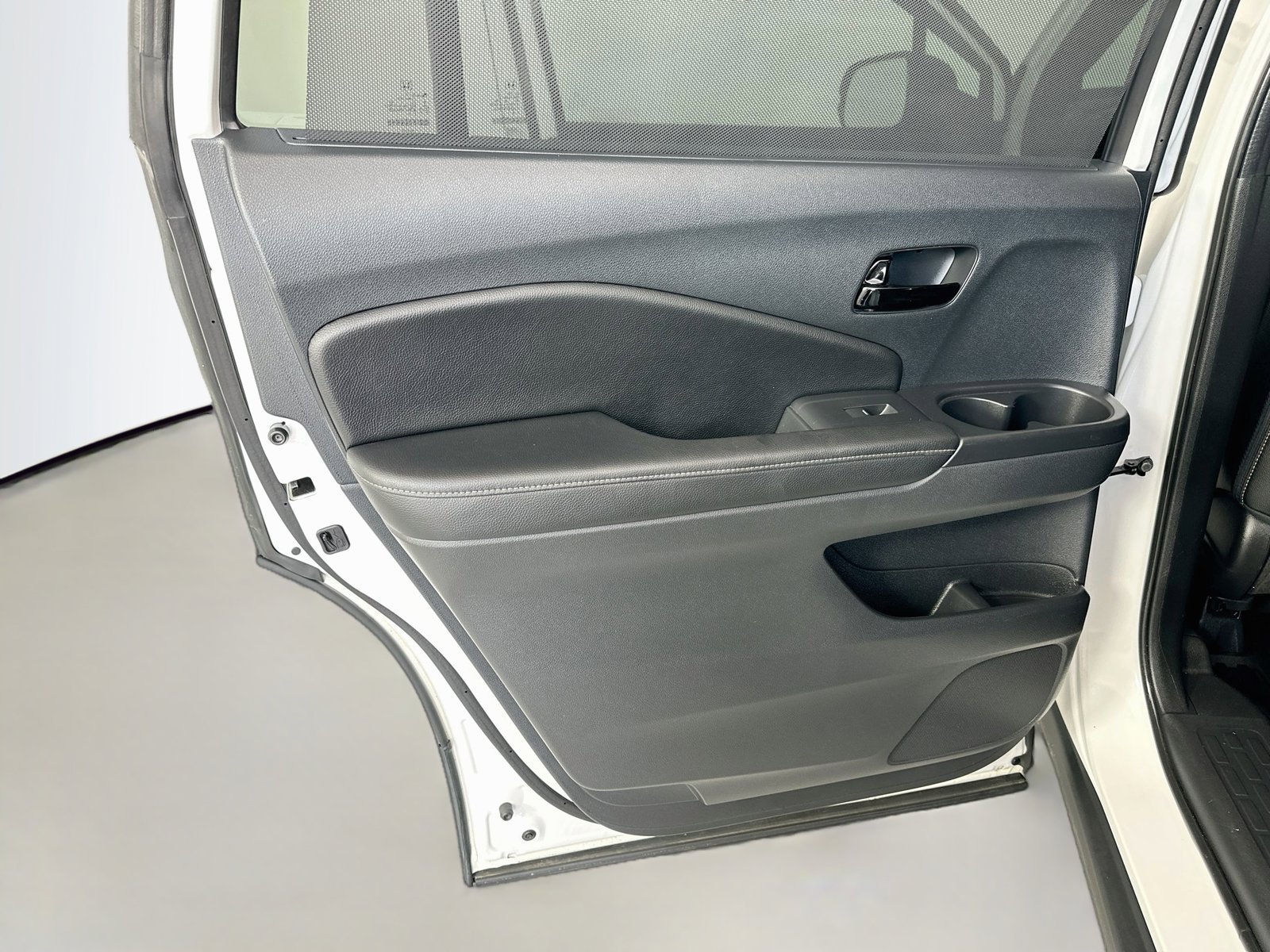 2023 Honda Passport Elite - Photo 29
