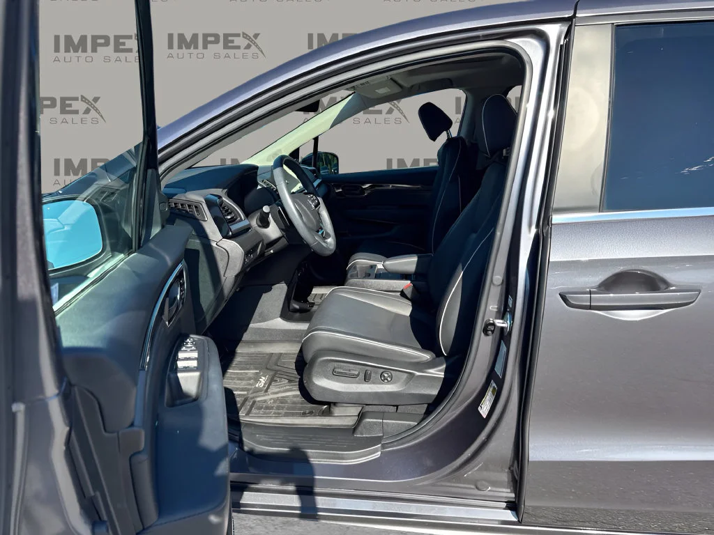 Used 2026  Honda Touring image 34