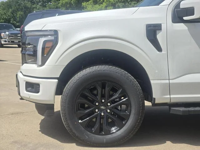 New 2026 Star White Metallic Tri-Coat Ford Lariat® image 26