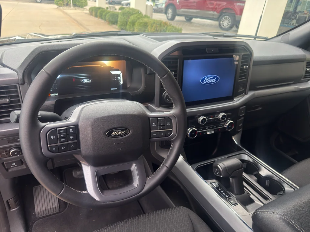 Used 2025 Carbonized Gray Metallic Ford XLT image 10