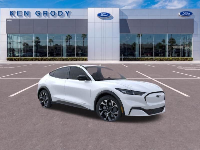 2026 Ford Mustang-Mach-e Select's photo