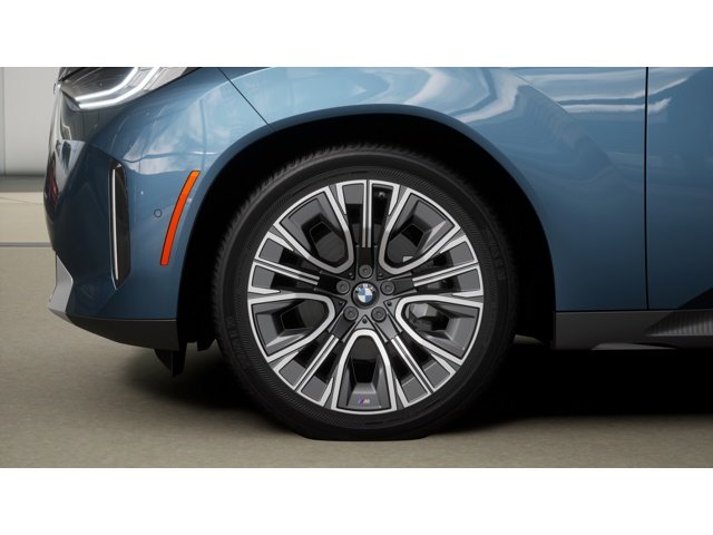 New 2026 Arctic Race Blue Metallic BMW 30 xDrive image 7