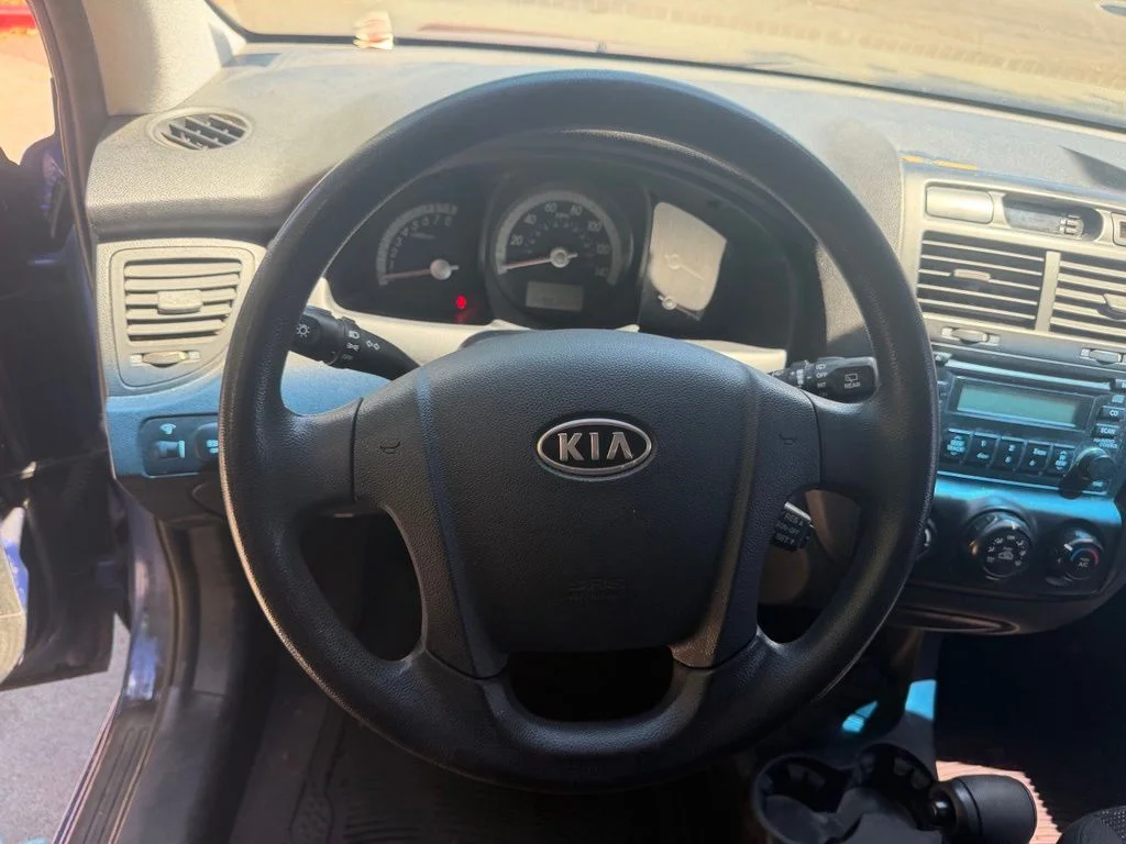 Used 2008 Blue Kia LX image 22